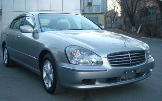 Nissan () Cima IV (F50):  