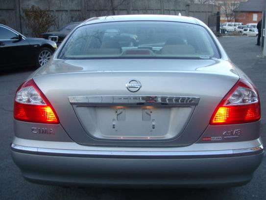 Nissan () Cima IV (F50):  