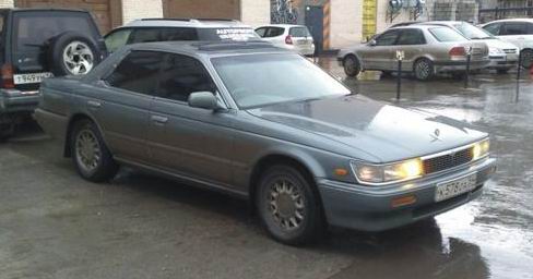 Nissan () Laurel C33:  