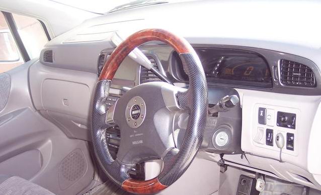 Nissan () Liberty:  