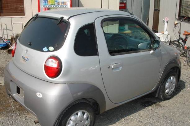 Suzuki () Twin:  