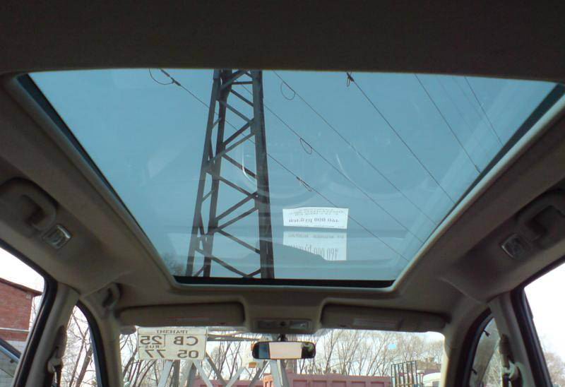 Nissan () Lafesta I (B30):  