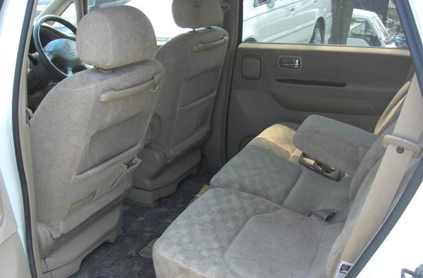 Nissan () Presage I (U30):  