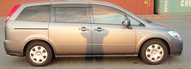 Nissan () Presage II (U31):  