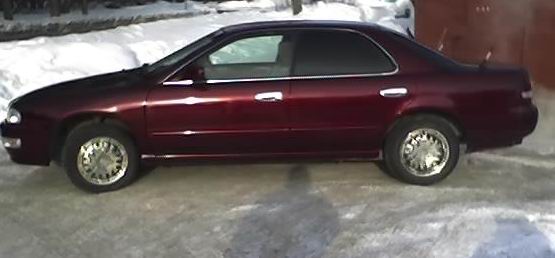 Nissan () Presea II (R11):  