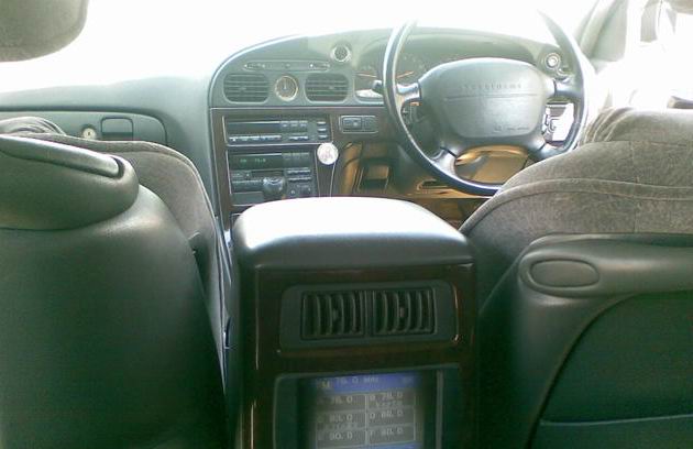 Nissan () President III (G50):  