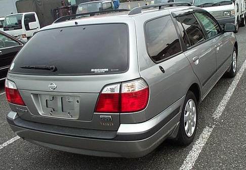 Nissan () Primera Camino Wagon II (P11):  