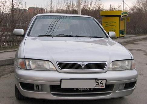 Nissan () Primera Camino II (P11):  