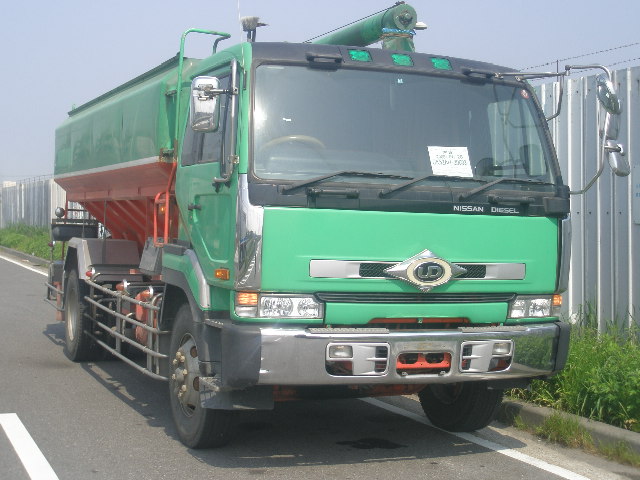 Nissan Diesel cd520