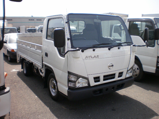 Nissan Diesel ( ) Atlas AHR69E:  