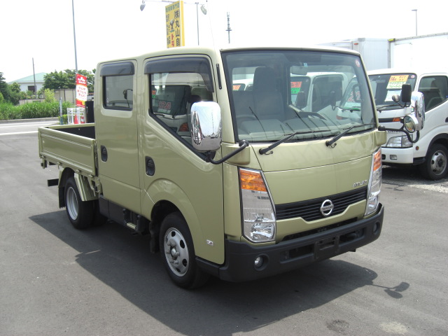 Nissan Diesel ( ) Atlas SZ2F24 (double cab):  