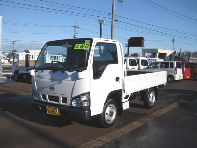 Nissan Diesel ( ) Atlas AHS69:  