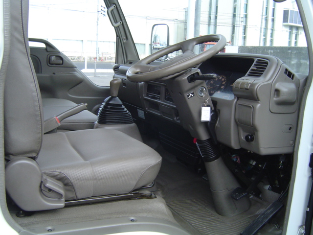 Nissan Diesel ( ) Atlas APR66L:  