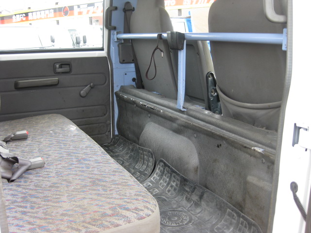 Nissan Diesel ( ) Atlas AKR81L (Crew Cab):  