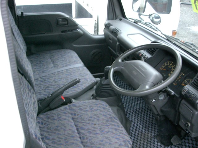 Nissan Diesel ( ) Atlas AKR66E:  