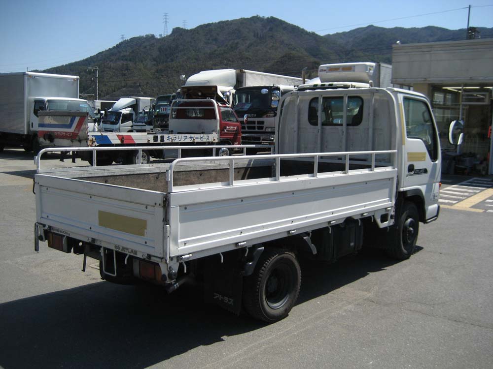 Nissan Diesel ( ) Atlas AKR69E:  