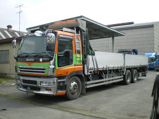 Isuzu () Giga CYM51V3W:  