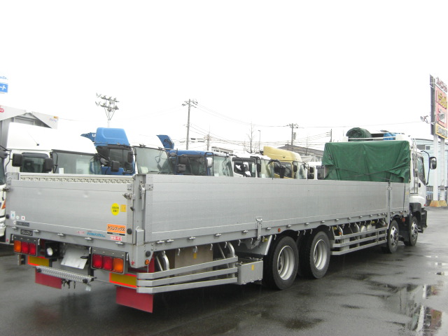 Isuzu () Gigamax CYJ77W6:  