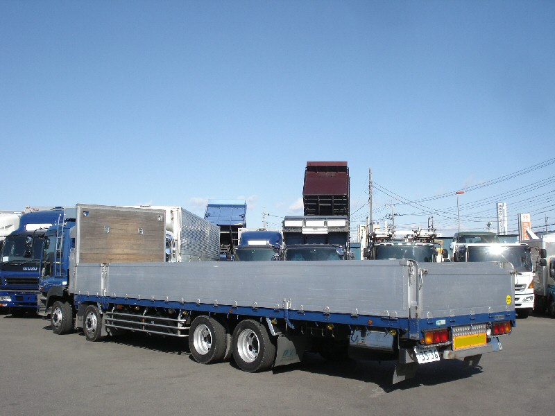 Isuzu () Gigamax CYJ51W6:  
