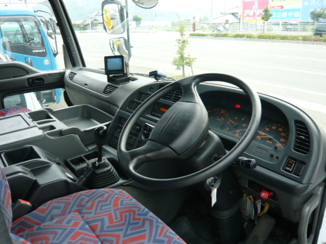 Isuzu () Gigamax CYL51V4 (CYL23R3):  