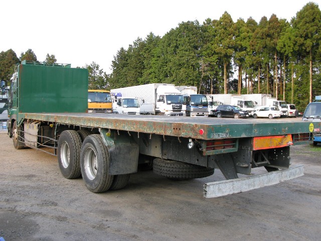 Isuzu () Giga CYM51T3:  