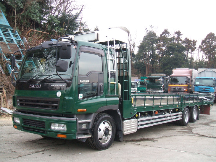 Isuzu () Gigamax CYY51V4J (CYY51V5):  