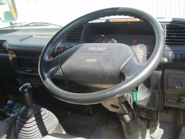Isuzu () Elf NKR66E (G):  