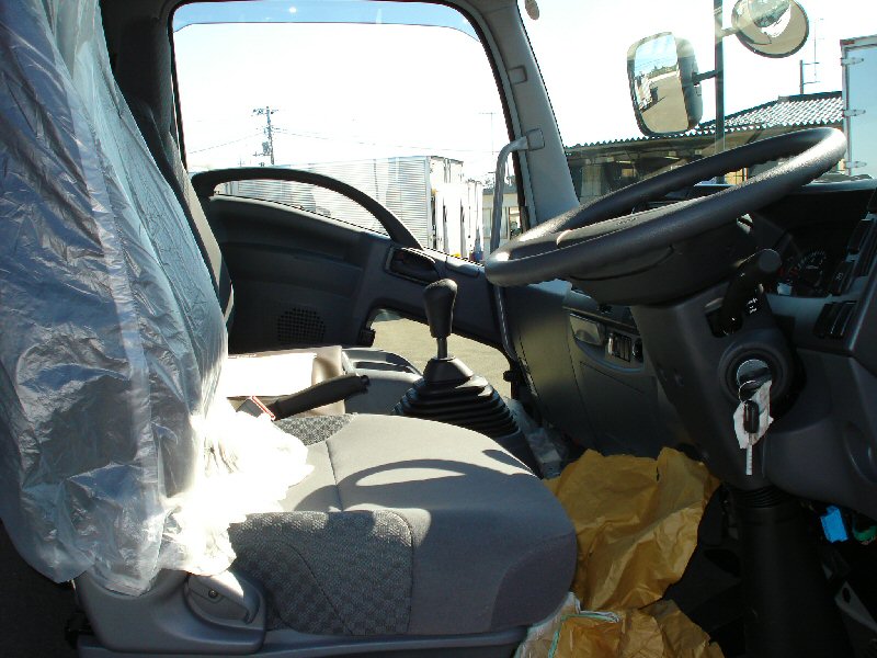 Isuzu () Forward FRR90S2:  