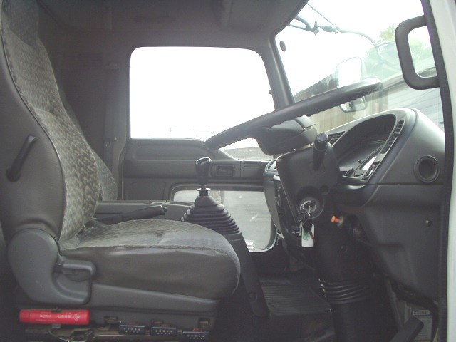 Isuzu () Forward FRR33H4S:  