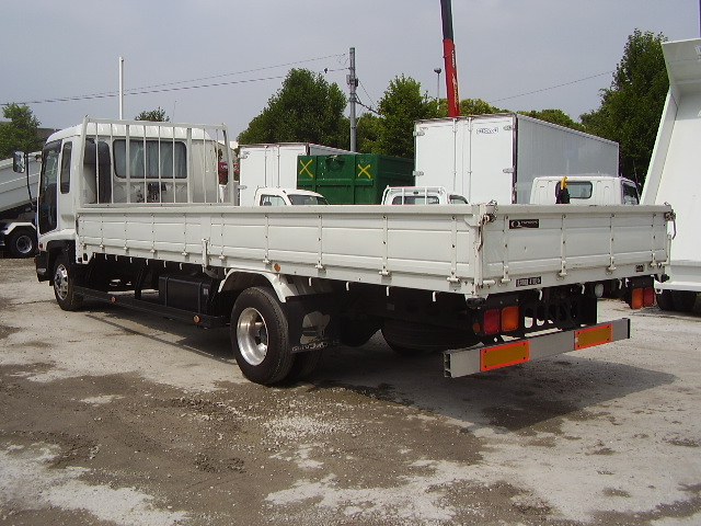 Isuzu () Forward FRR90L3 (S):  