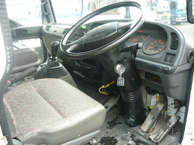 Isuzu () Forward FRR35K3S:  