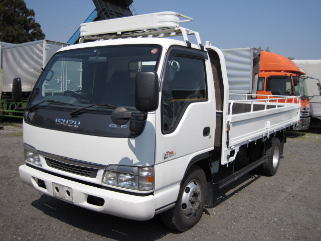 Isuzu () Elf NPR75L:  