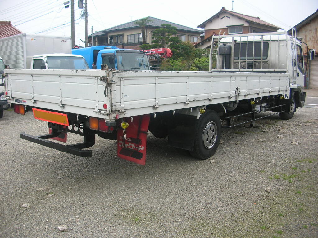 Isuzu () Forward FRR33L2:  