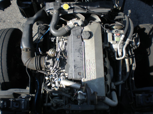 Isuzu () Elf NKR71E:  