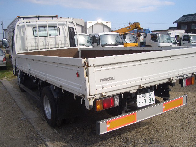 Mazda () Titan LPR81:  