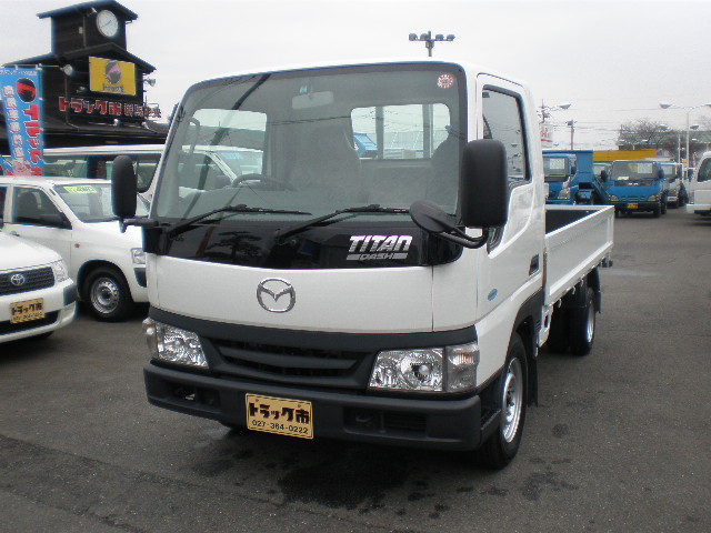 Mazda () Titan SYF6T:  