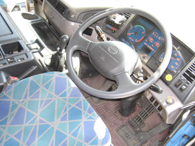 HINO () Profia FR2PXH:  