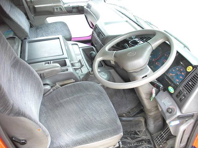 HINO () Profia FW1KZD:  