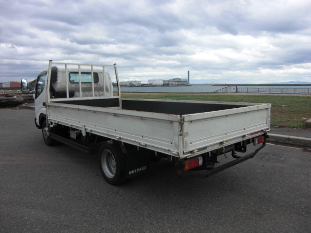 HINO () Dutro XZU410 (XZU414, 420, 424):  