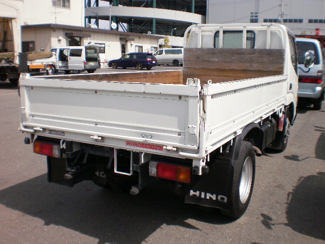 HINO () Dutro XZU304:  