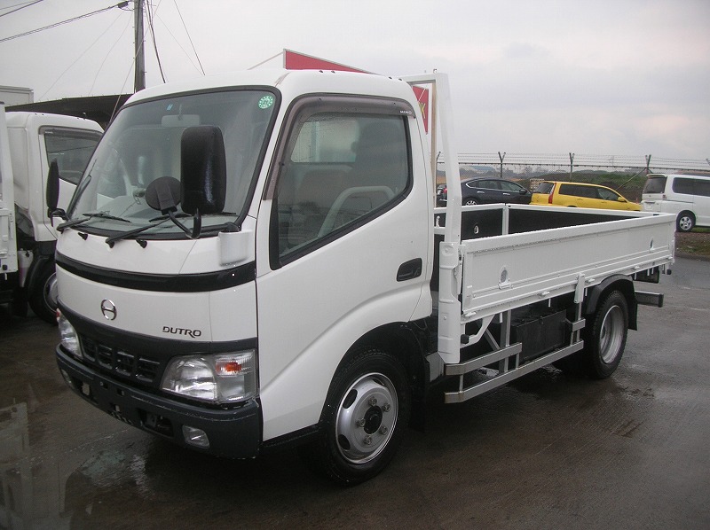 HINO () Dutro XZU331 (XZU341):  