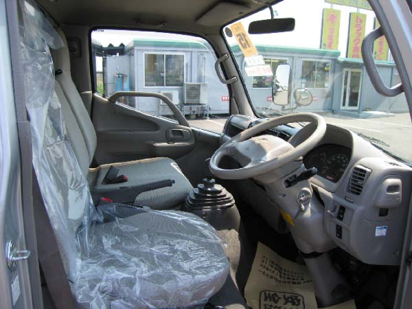 HINO () Dutro XZU306:  