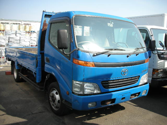 Toyota () Dyna XZU410:  