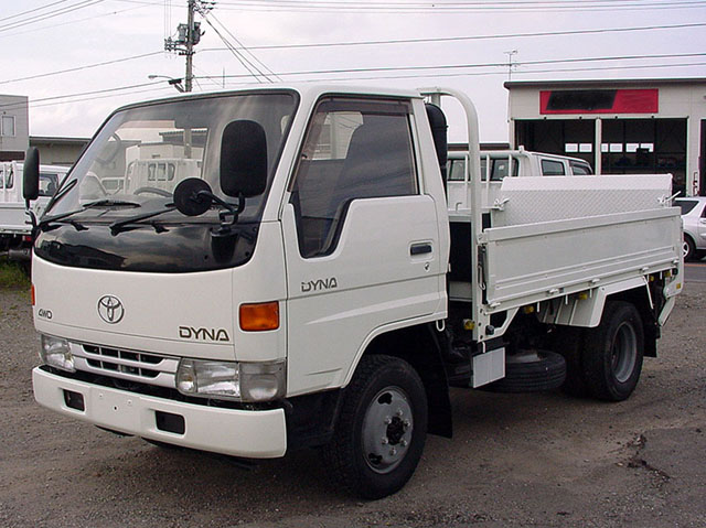 Toyota () Dyna BU162:  