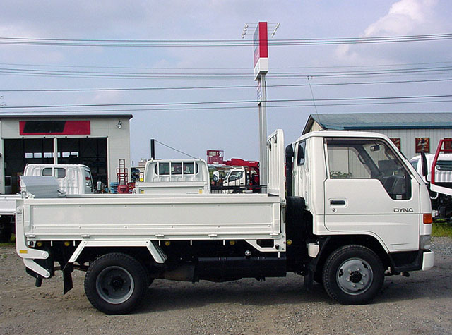 Toyota () Dyna BU162:  
