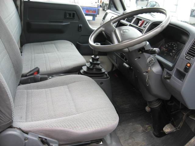 Toyota () Toyo Ace BU100 (Double Cab):  