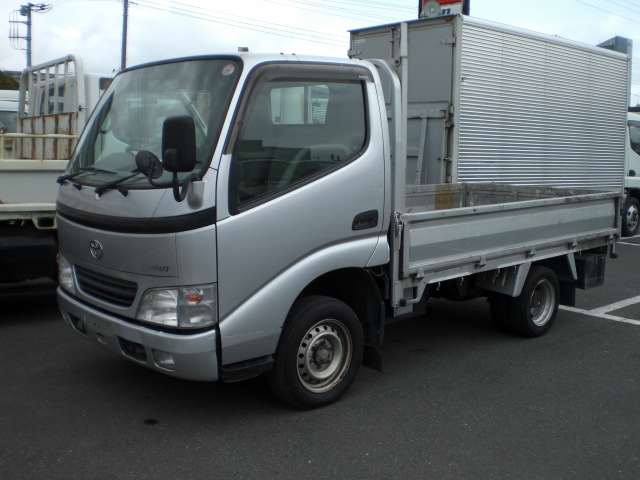 Toyota () Dyna RZY220:  