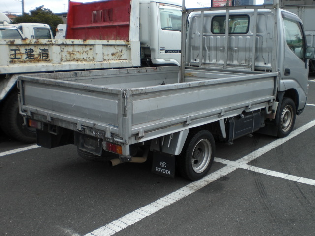 Toyota () Dyna RZY220:  