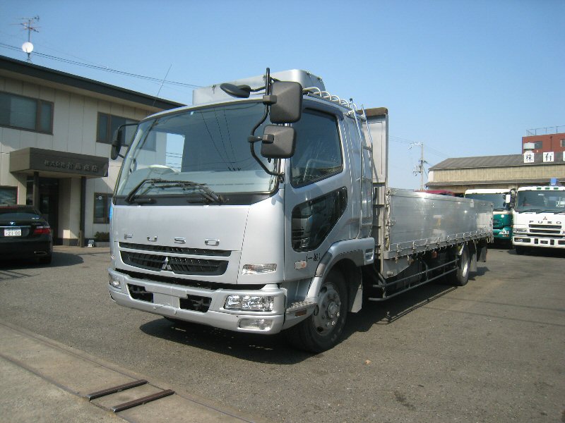 MMC Mitsubishi () Fuso Fighter FK62FZ:  