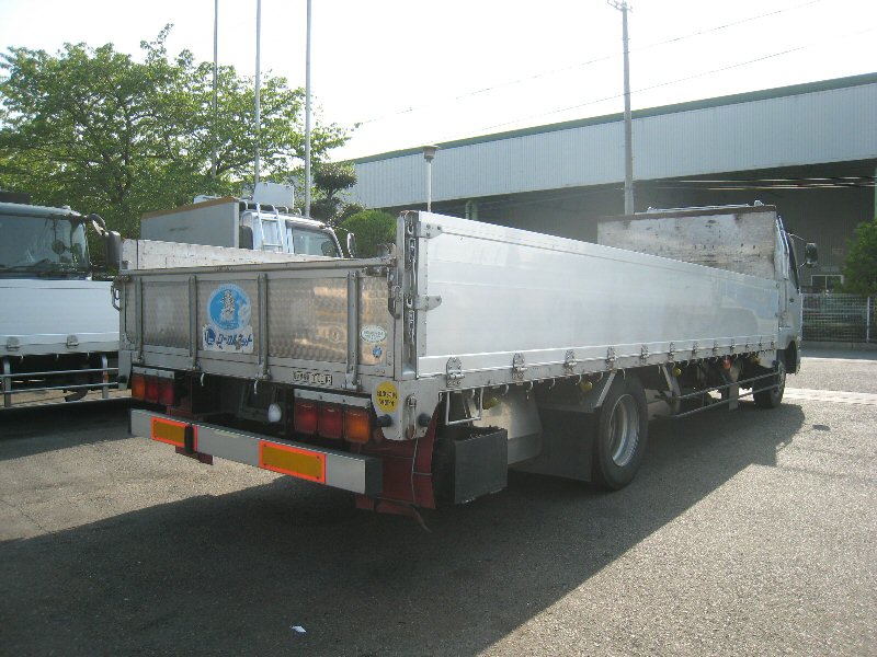 MMC Mitsubishi () Fuso Fighter FK62FZ:  